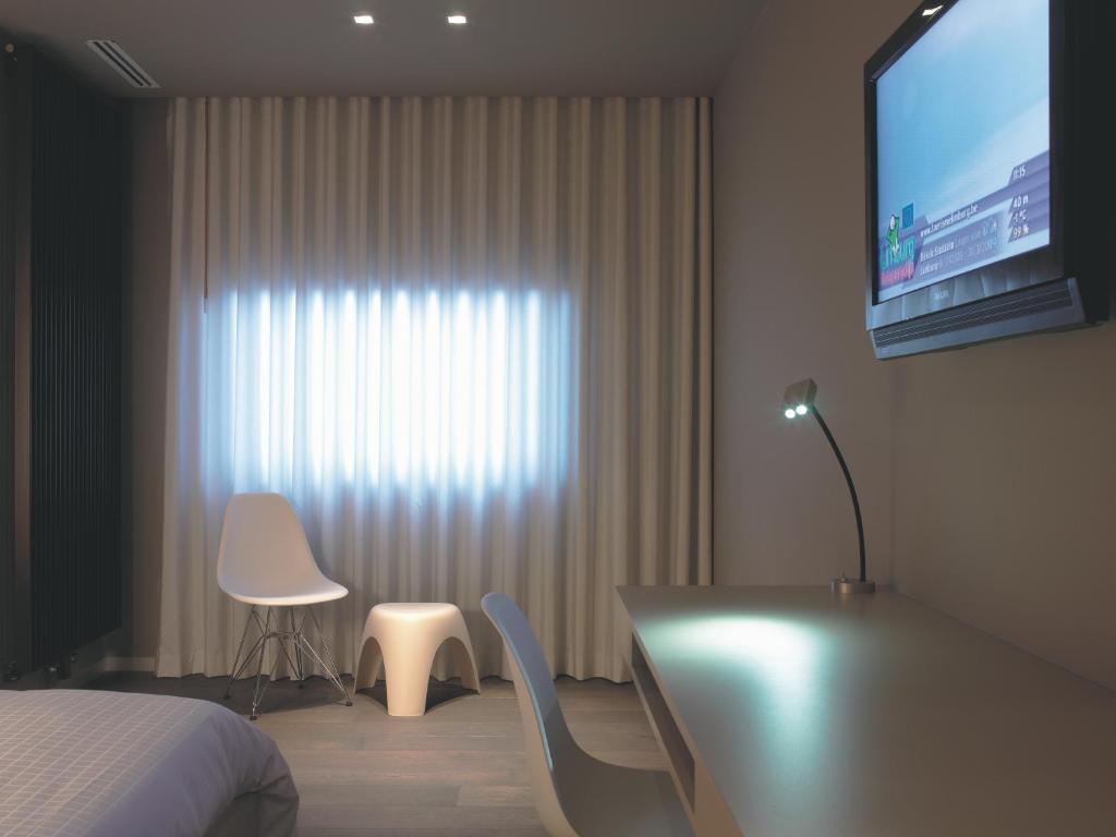 Hotel Shamrock Tielt Habitación foto